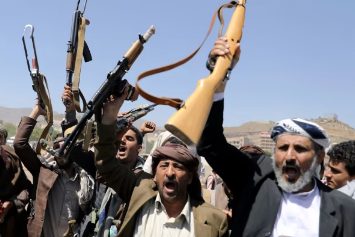 US, UK Conduct Precision Strikes on Houthi Targets in Yemen