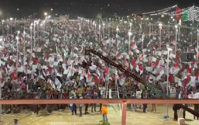 Khalid Maqbool assures voters of fulfilling all promises