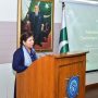 Shamshad Akhtar stresses to lower revenue-expenditure gap