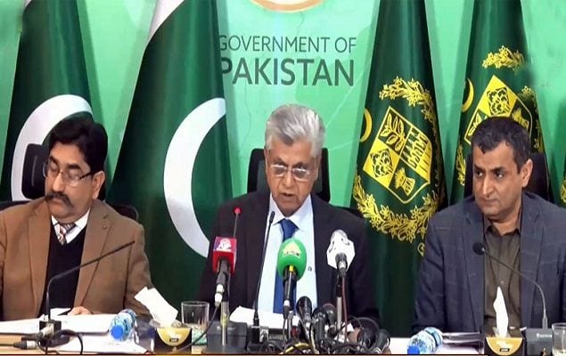 Journalists, social media activists urged to keep criticism within limits