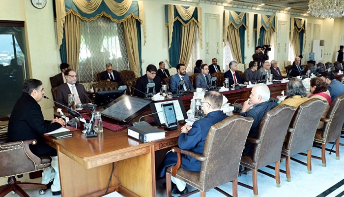 Outgoing caretaker govt empowers NEPRA & OGRA for issuing tariff notifications