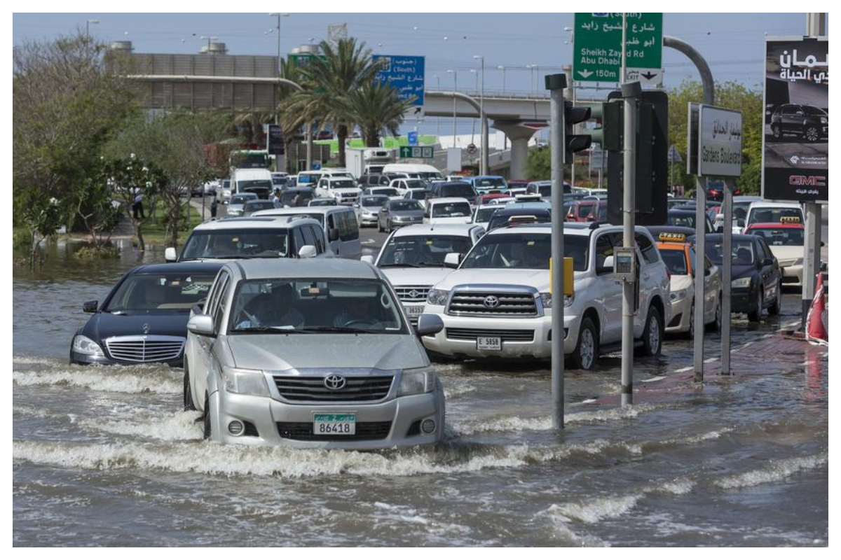 Heavy Rains in Dubai: Sheikh Zayed Road traffic diverted for water buildup