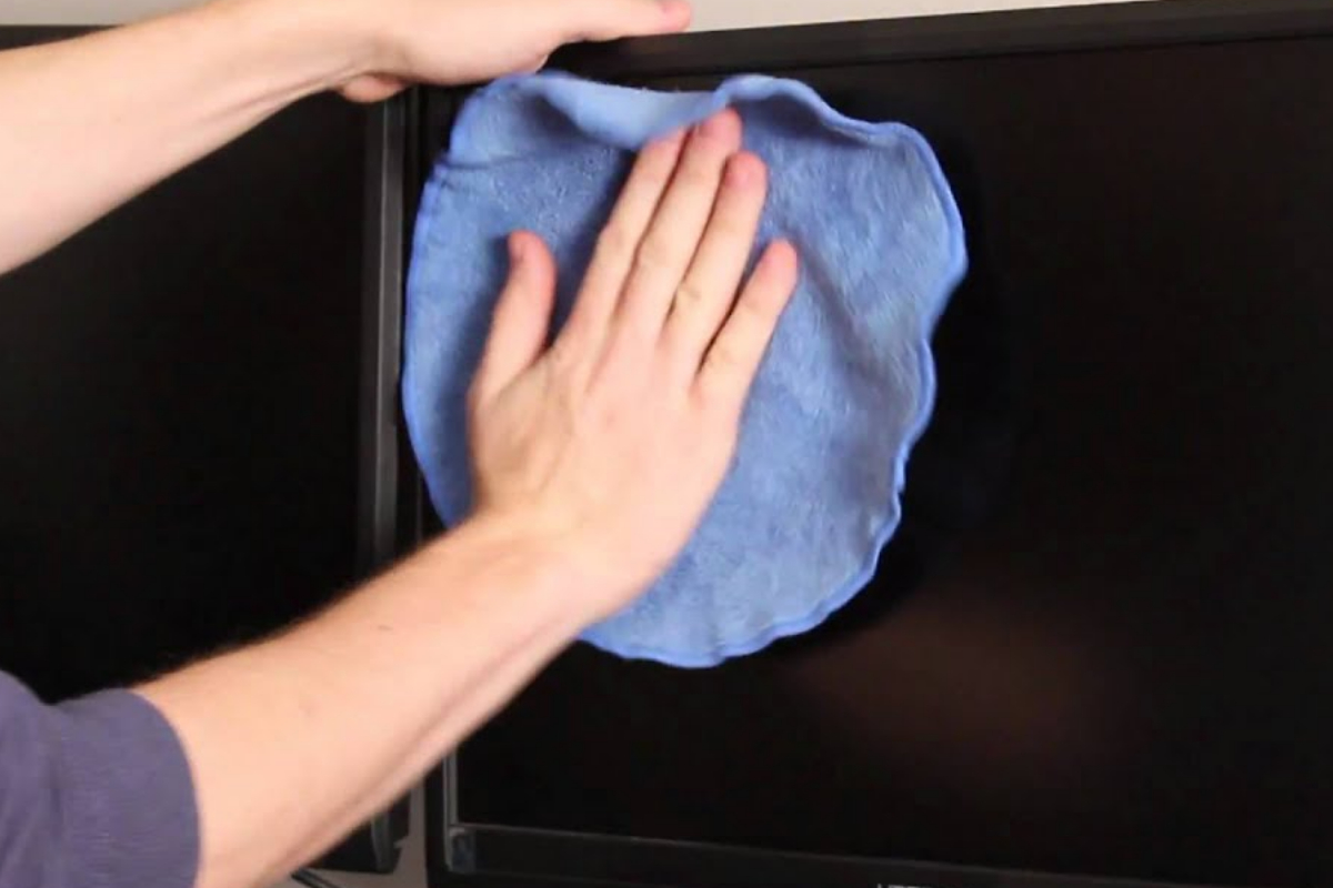 Ditch the Dust How to Properly Clean Your Monitor Screen