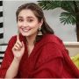 Watch: Durefishan Saleem’s Favorite Products for a Radiant Look!