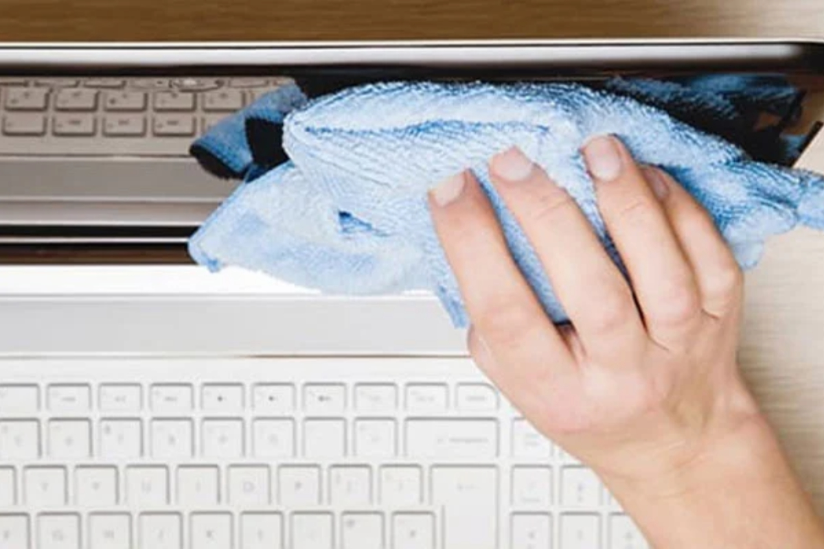 5 steps to get crystal-clear computer screen