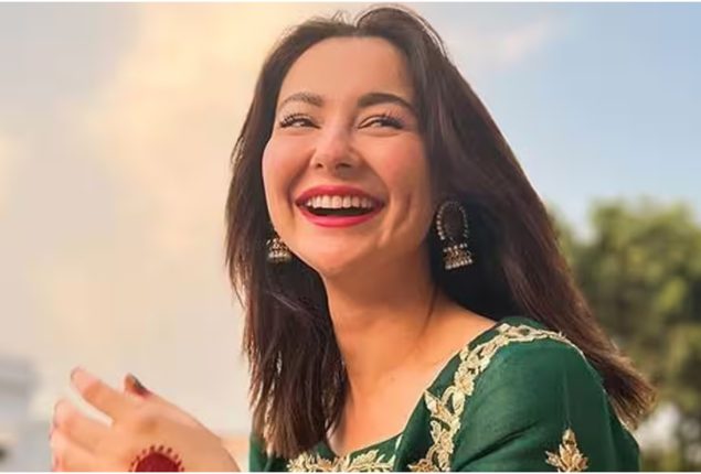 Watch: Hania Aamir’s Latest Instagram Post Brings Smiles!
