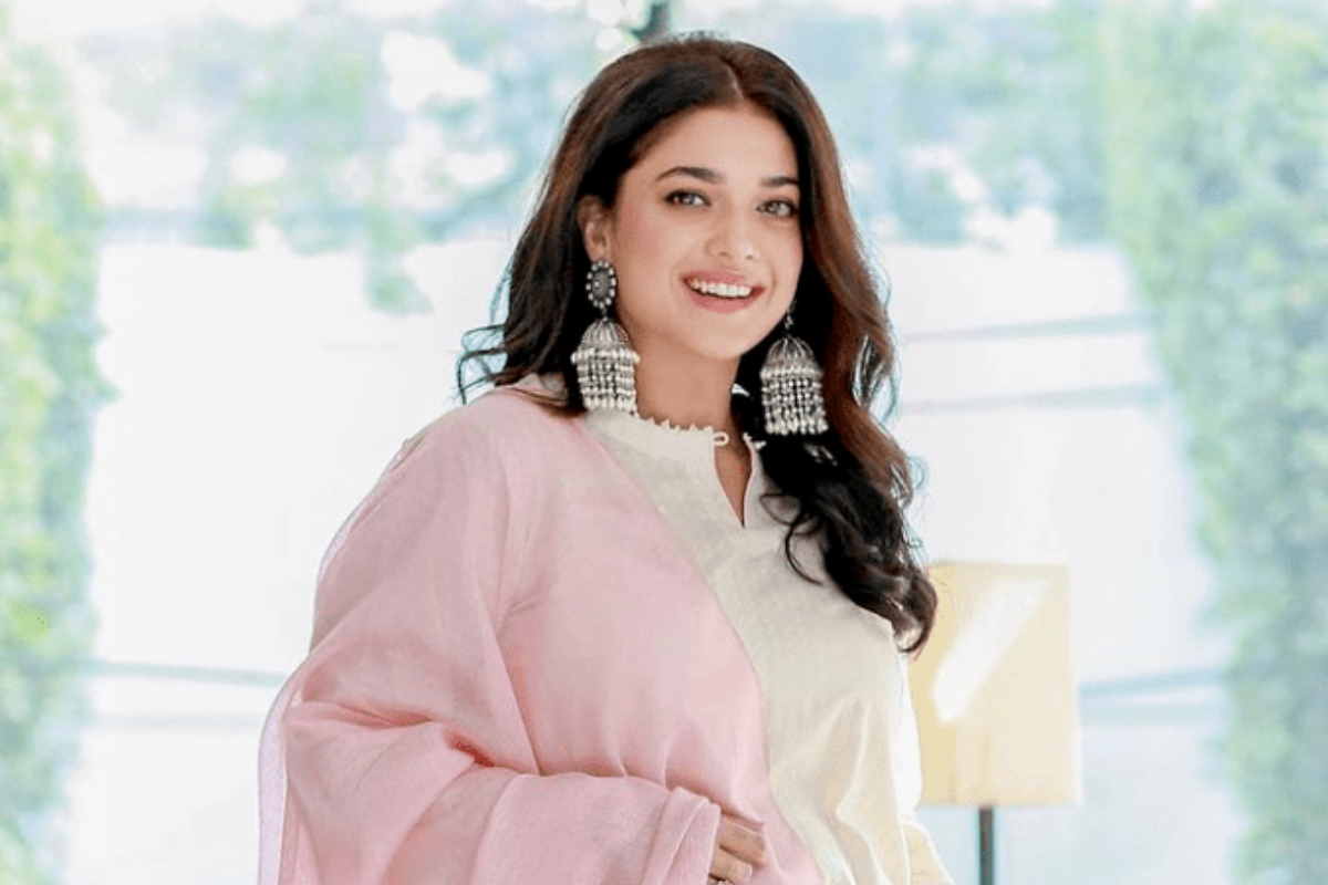 Sanam Jung shares emotional video expressing homesickness