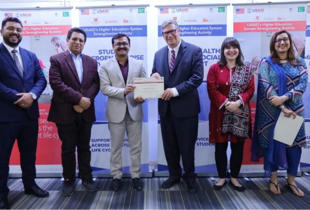 IBA Karachi hosts USAID’s student services trainings
