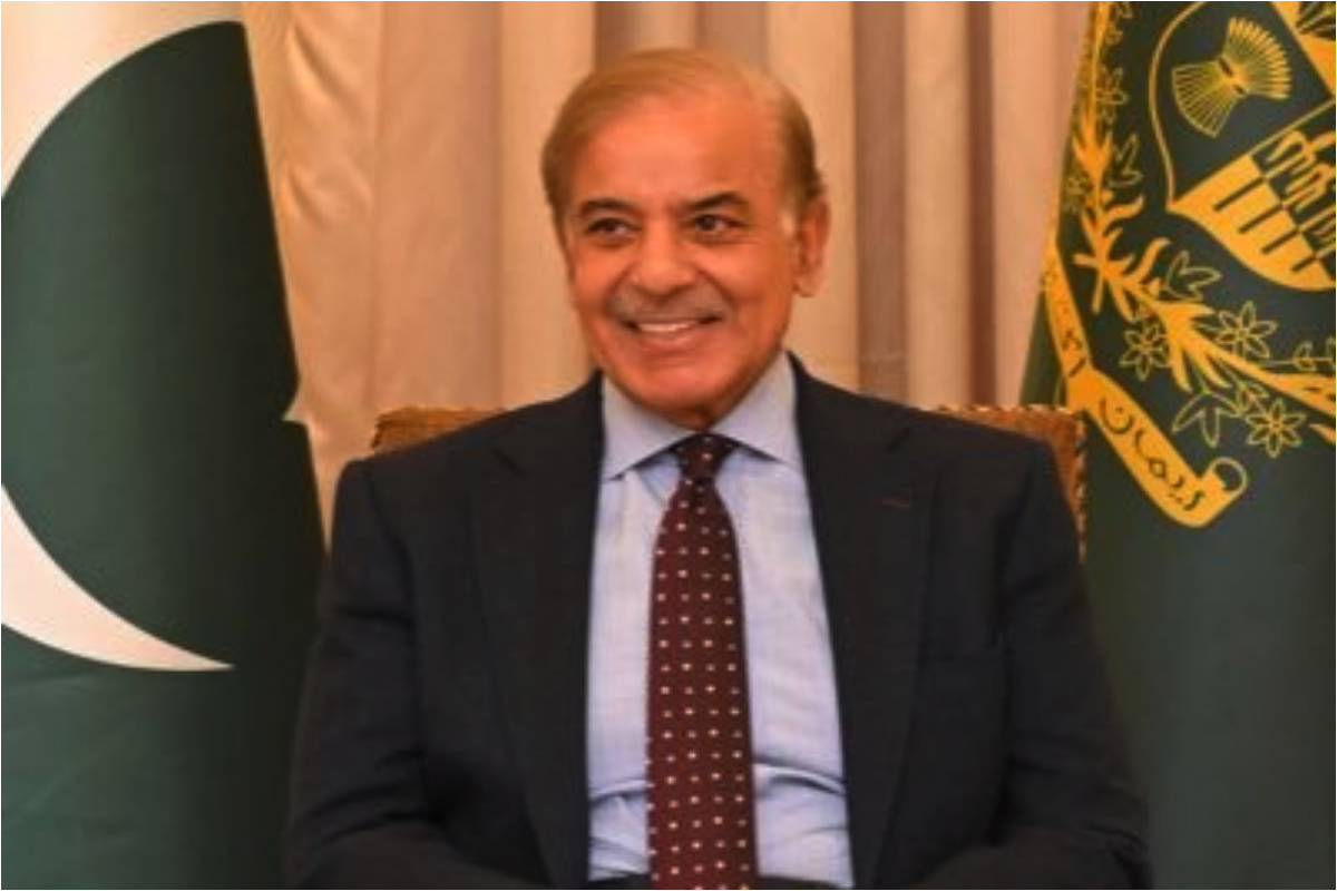 PM extends Eid greetings to President Zardari, Bilawal, leaders of allied parties