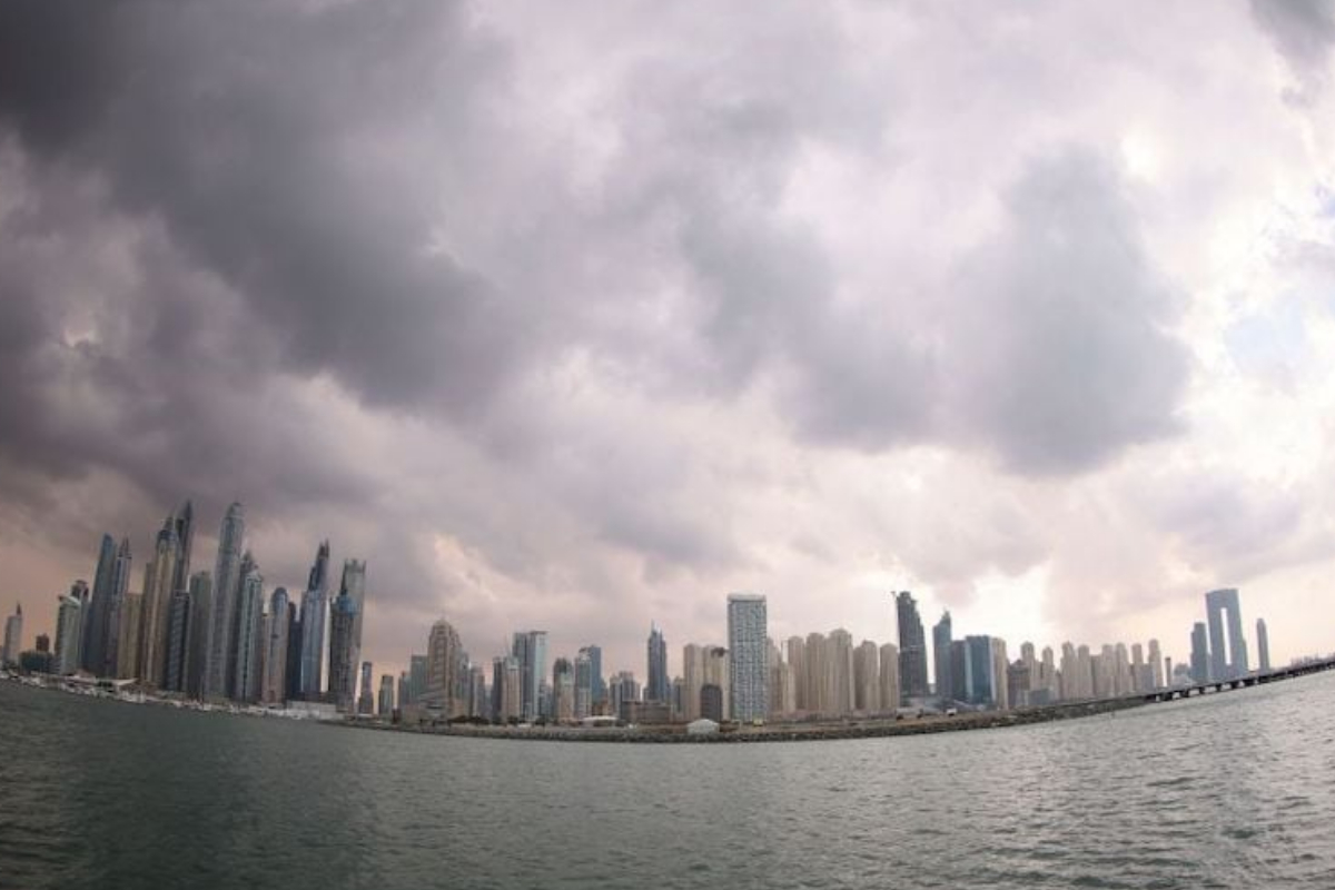 UAE: Police issue warning as road covered in clouds as rains hit parts of country