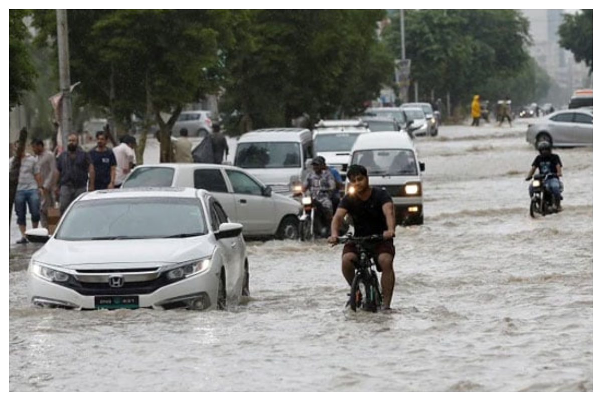 Heavy rain, hailstorm likely in Lahore, Punjab