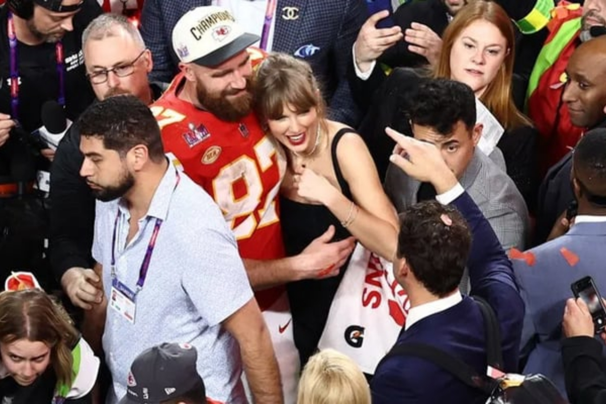 Taylor Swift steals the spotlight with Super Bowl kiss after Kelce's win