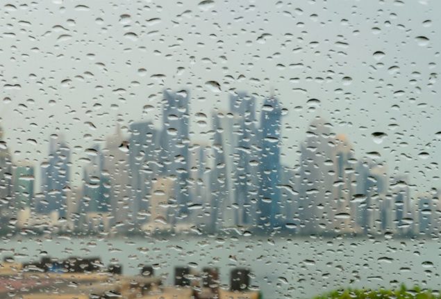 Drizzle, strong winds expected in Karachi today: PMD
