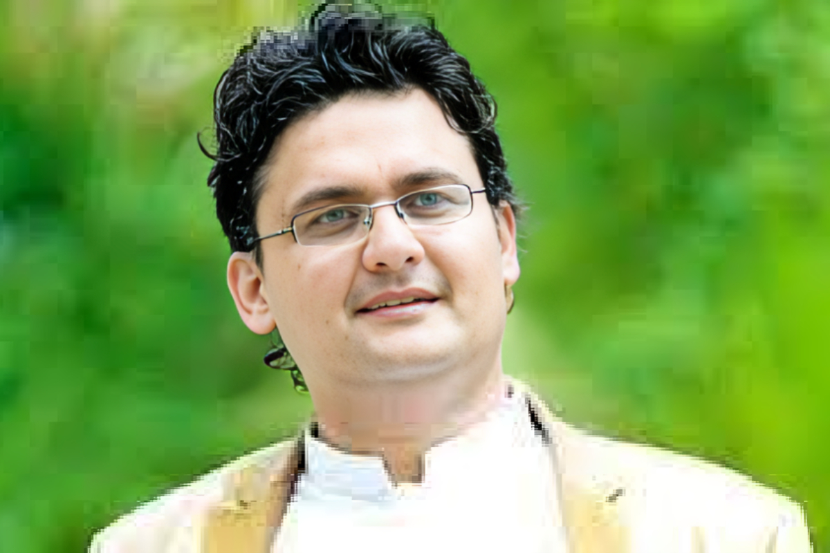 Faisal Javed arrest warrant