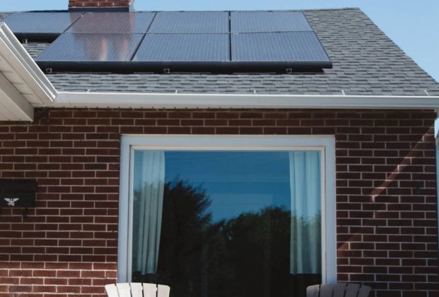 Govt Considers Decreasing Tariff for Solar Net Metering