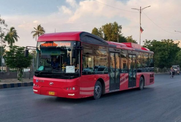 Peoples Bus Service extends operation timings during Ramadan in Karachi