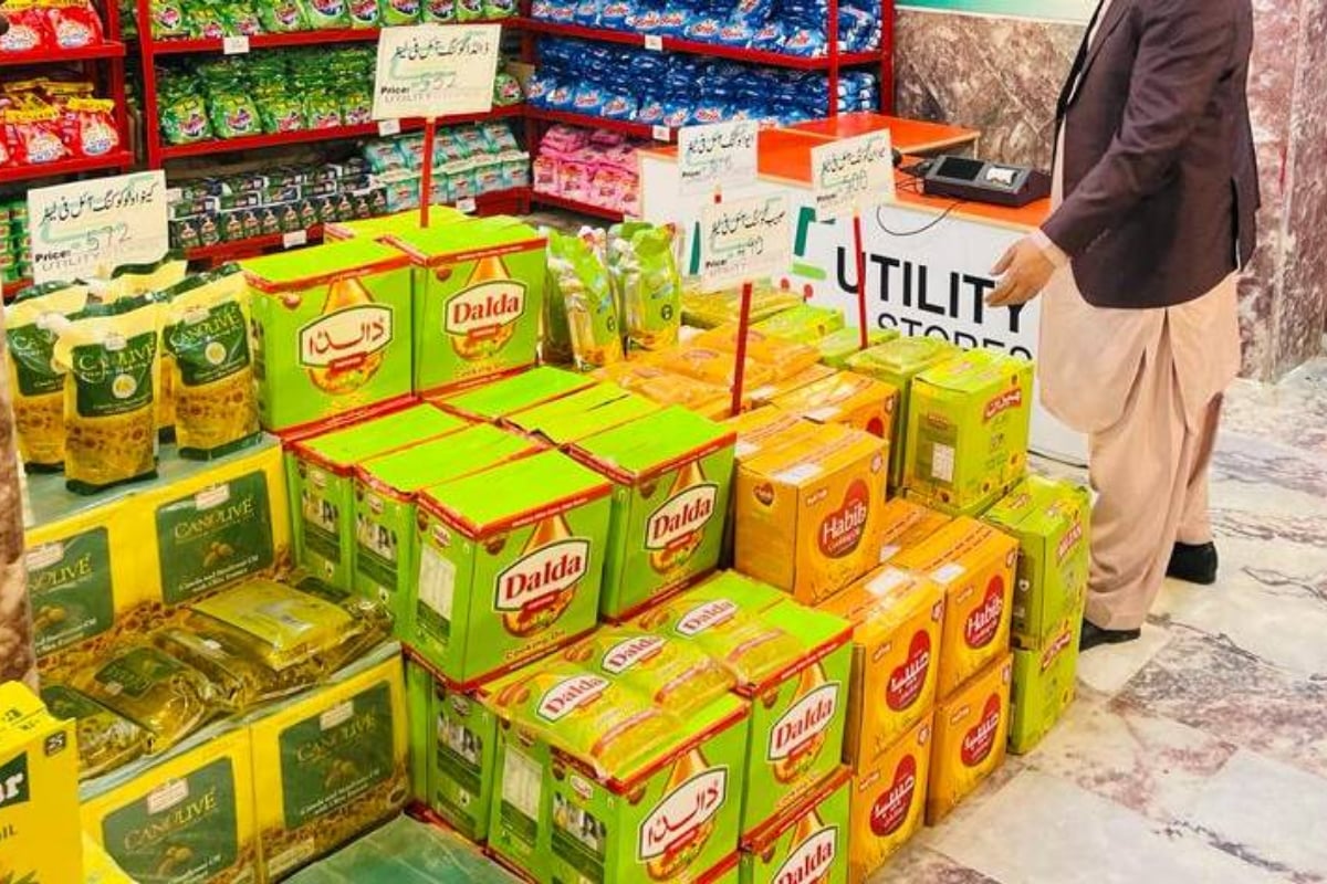 Cooking oil, ghee prices drop in Pakistan; Check new rates here