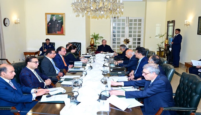 PM Shehbaz directs uninterrupted gas, power supply during Ramazan