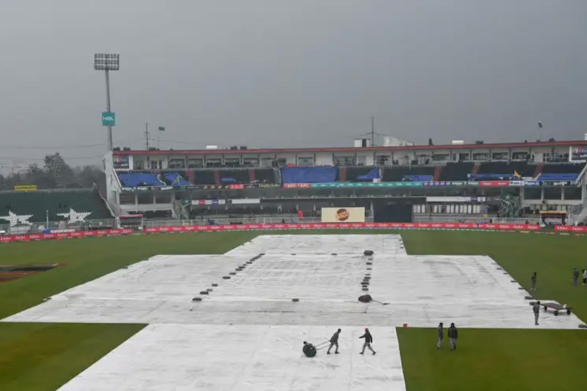 Rain halts PSL