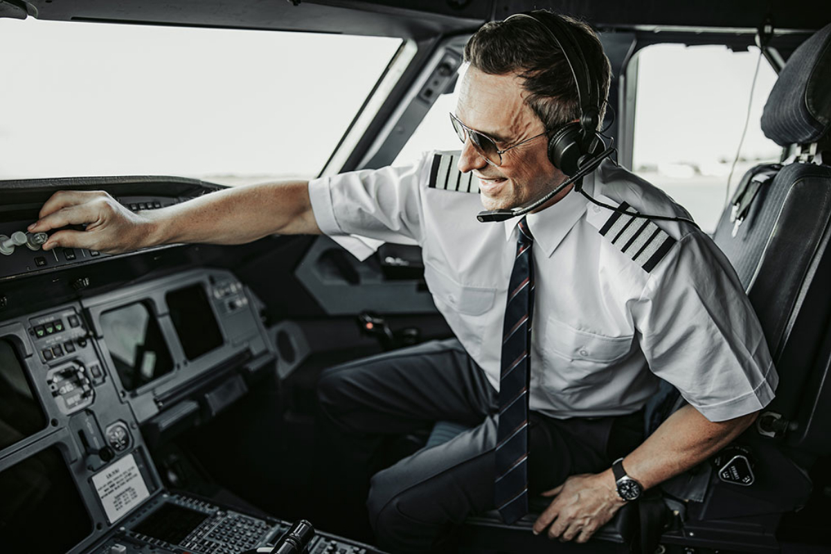 Flight Attendant Dreams Soar with 29,000 Online Searches Worldwide