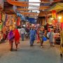 LHC allows markets to remain open till midnight until Eid