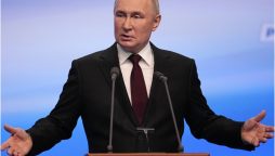 Putin declares unilateral Easter ceasefire in Ukraine