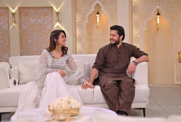 Arez Ahmed reveal who earn more him or Hiba Bukhari