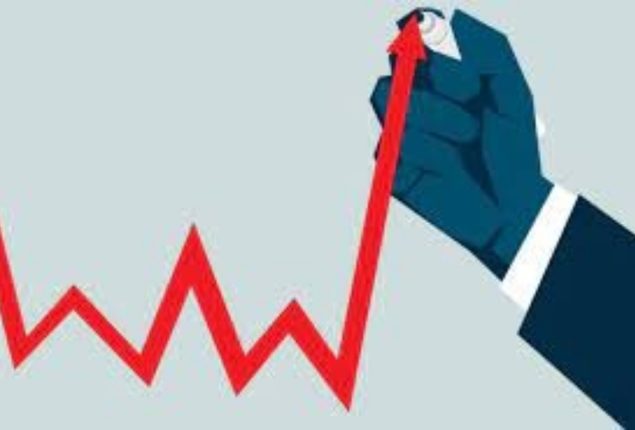 Inflation Climbs Over 32% Weekly, Driven by Expensive Gas