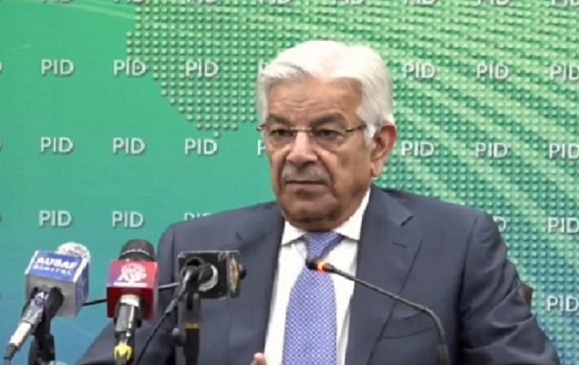 Asif urges implementation of global laws to stop terrorists’ infiltration into Pakistan