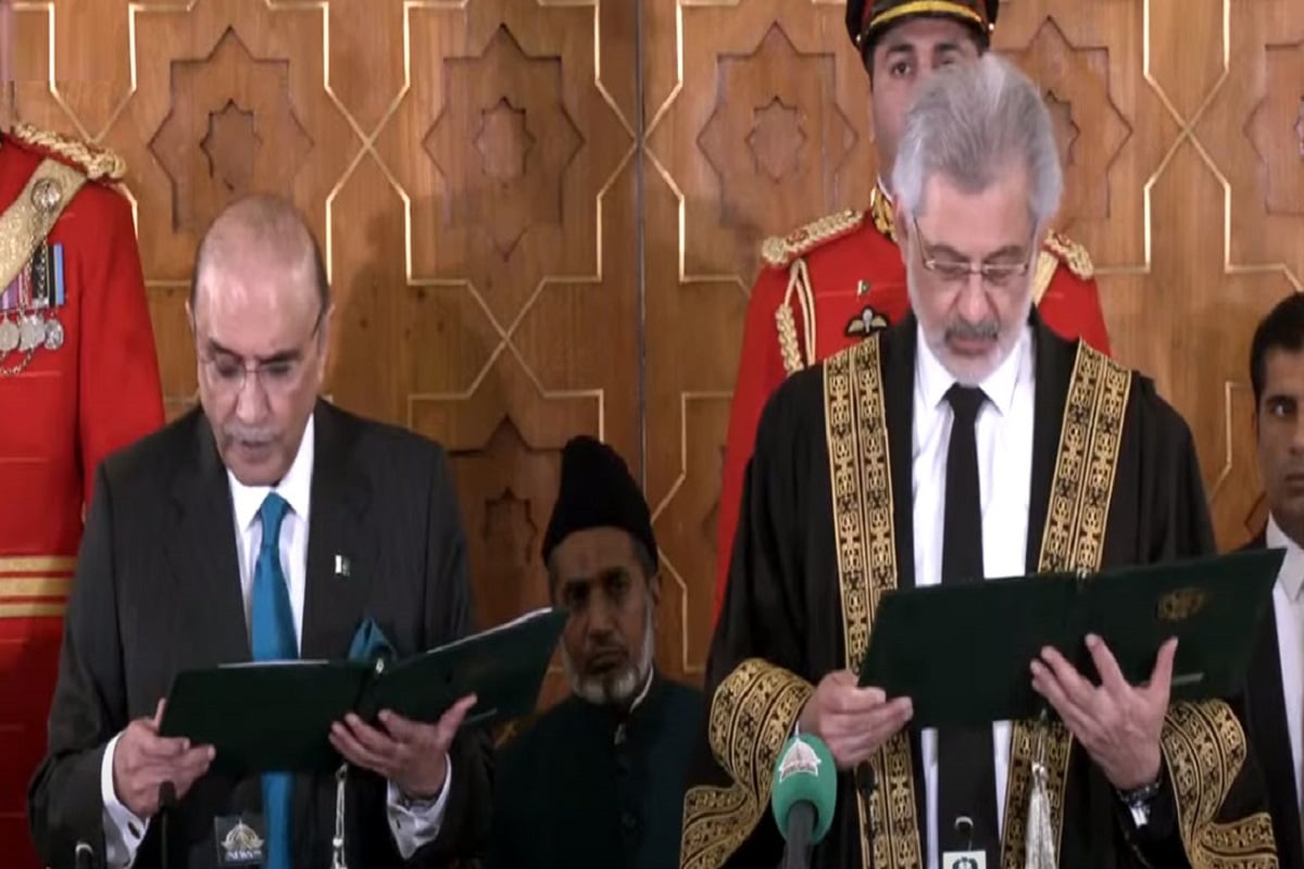 Asif Ali Zardari sworn in as President of Pakistan