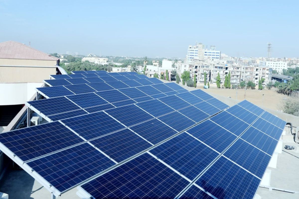 Another big drop in solar panel prices in Pakistan