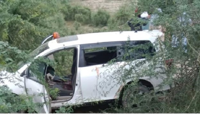 Four Customs officials among six killed in DI Khan attack