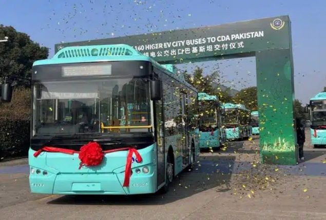 China Prepares to Ship First 300 Electric Buses