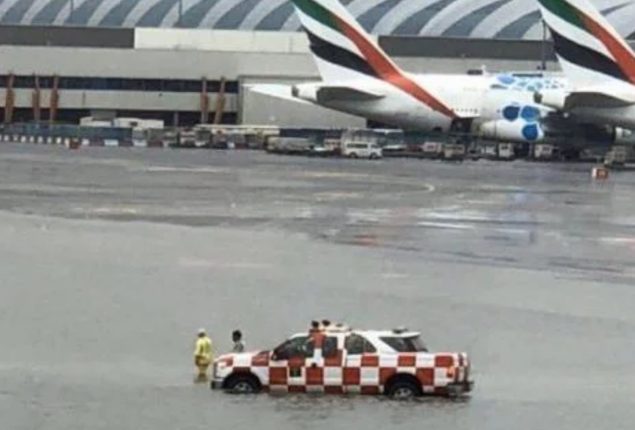 Heavy rains in UAE lead to 17 flight cancellations and 3 diversions