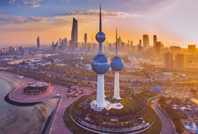 Kuwait Restarting Issuance of Work Visas