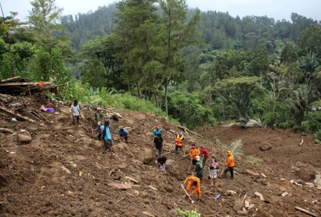 Landslides strike Indonesia's Sulawesi Island, 18 people were killed