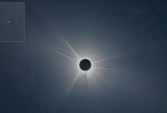 Rare Click: Comet caught on camera by astronomers covering Solar Eclipse