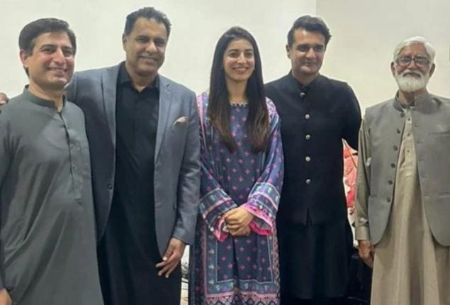 Aliya Riaz gets engaged to Waqar Younis’s younger brother