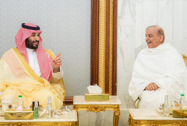 PM Shehbaz Sharif, Saudi Crown Prince discuss strengthening biletral relations