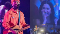 Arijit Singh sings dedicate a song to Mahira Khan after EMIGALA Awards