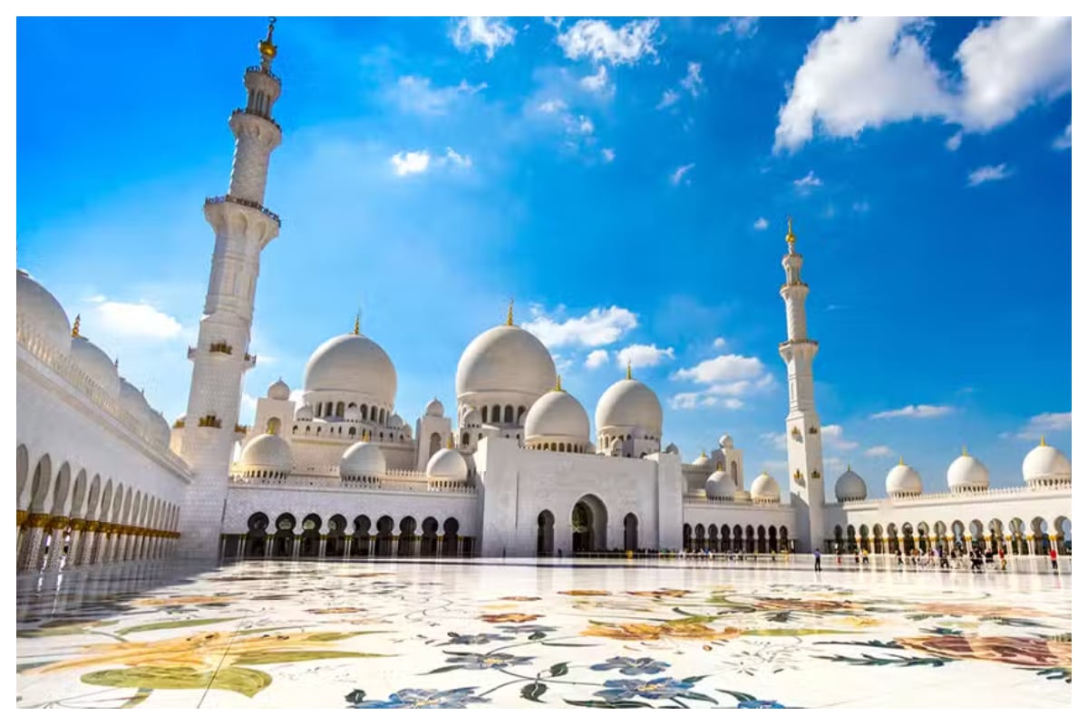 UAE Declares Week-Long Holidays for Eid ul-Fitr 2024