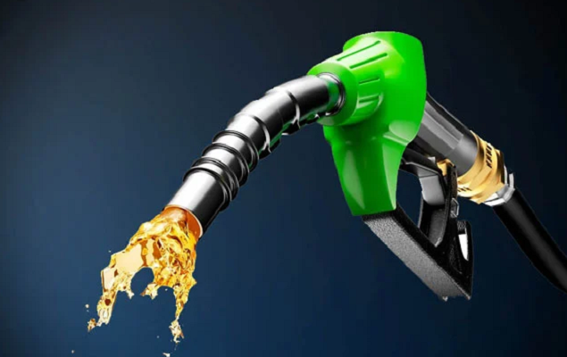 Petrol price in Pakistan up by Rs4.53/litre