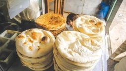 KP govt announces cut of Rs5 in price of Roti
