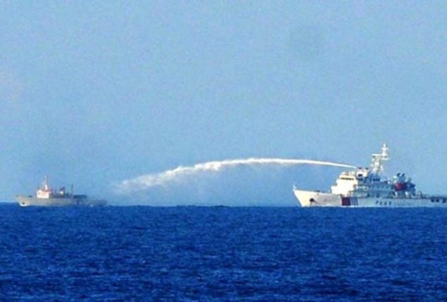 Philippines rejects use of water cannon in South China Sea