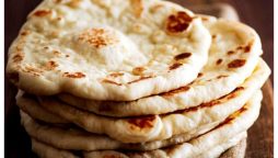 Commissioner Karachi Sets New Prices for Roti and Naan!