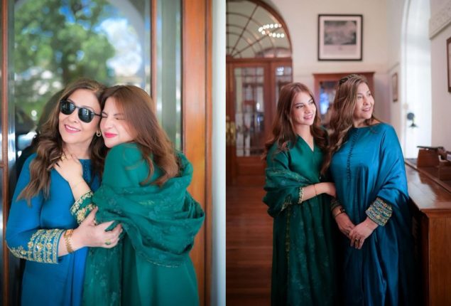 Dananeer Mobeen delights fans with lovely of her mother