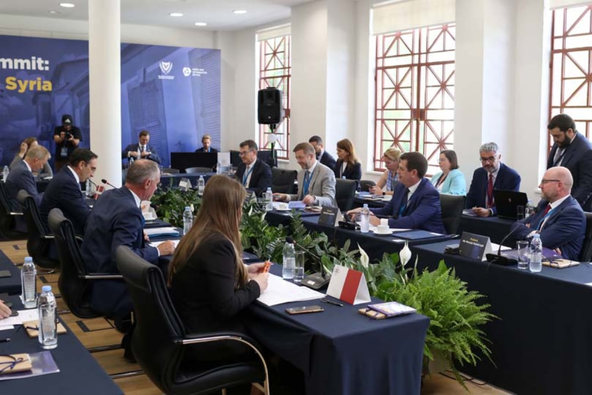 Eight EU Nations advocate reevaluation of Syria's conditions