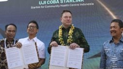 Elon Musk introduces Starlink service in Indonesia