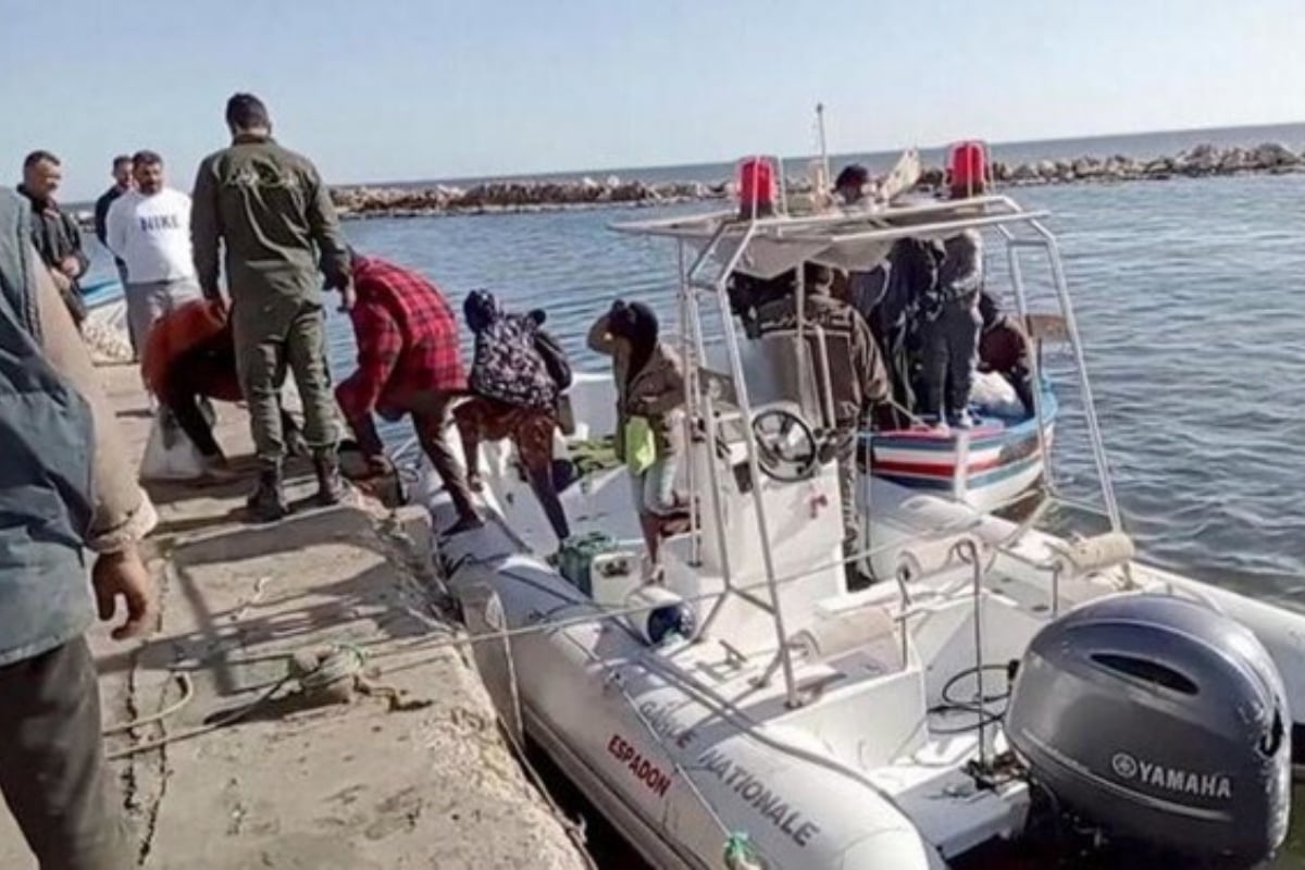 Tunisia retrieves bodies of four migrants and rescues dozens of people