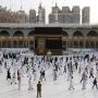Saudi Arabia bars visit visa holders from entering Makkah during Hajj